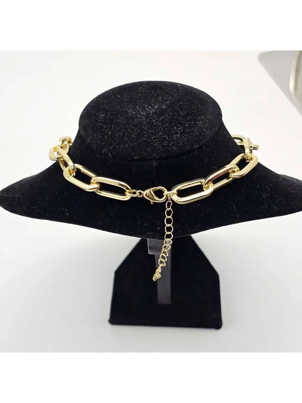 Authentic Louis Vuitton Lock & Key w/ Unbranded Gold Plated Gold Chain Necklace